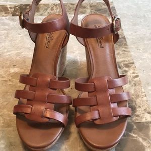 Lucky Brand Willow tan wedge